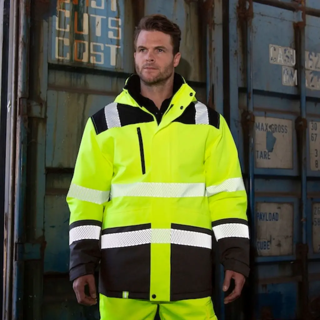 hi-vis-softshell-coat-yellow-lifestyle-R475X.webp